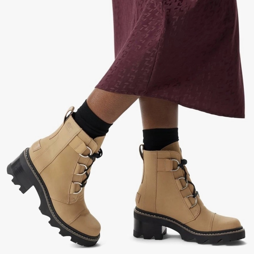 New SOREL Z84130* Womens Caribou Leather Joan Now Waterproof Lace-Up Boots 5